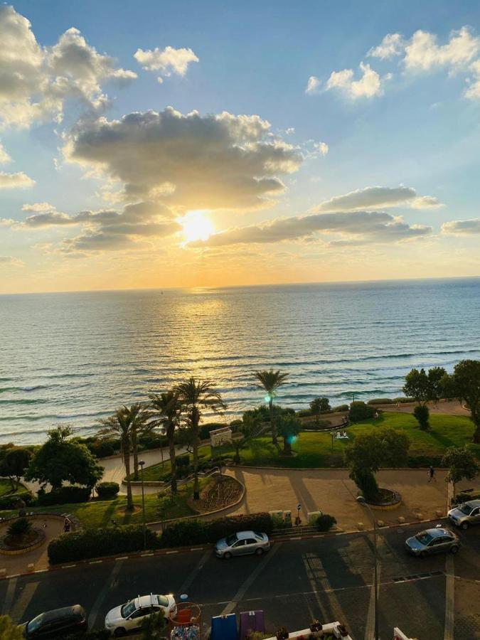 Nitsa Sea View Luxurious Apartment Netanya Eksteriør billede