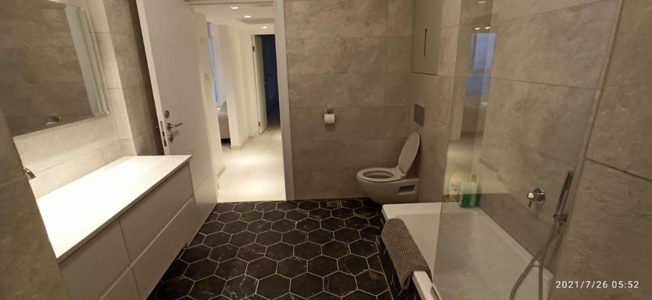 Nitsa Sea View Luxurious Apartment Netanya Eksteriør billede