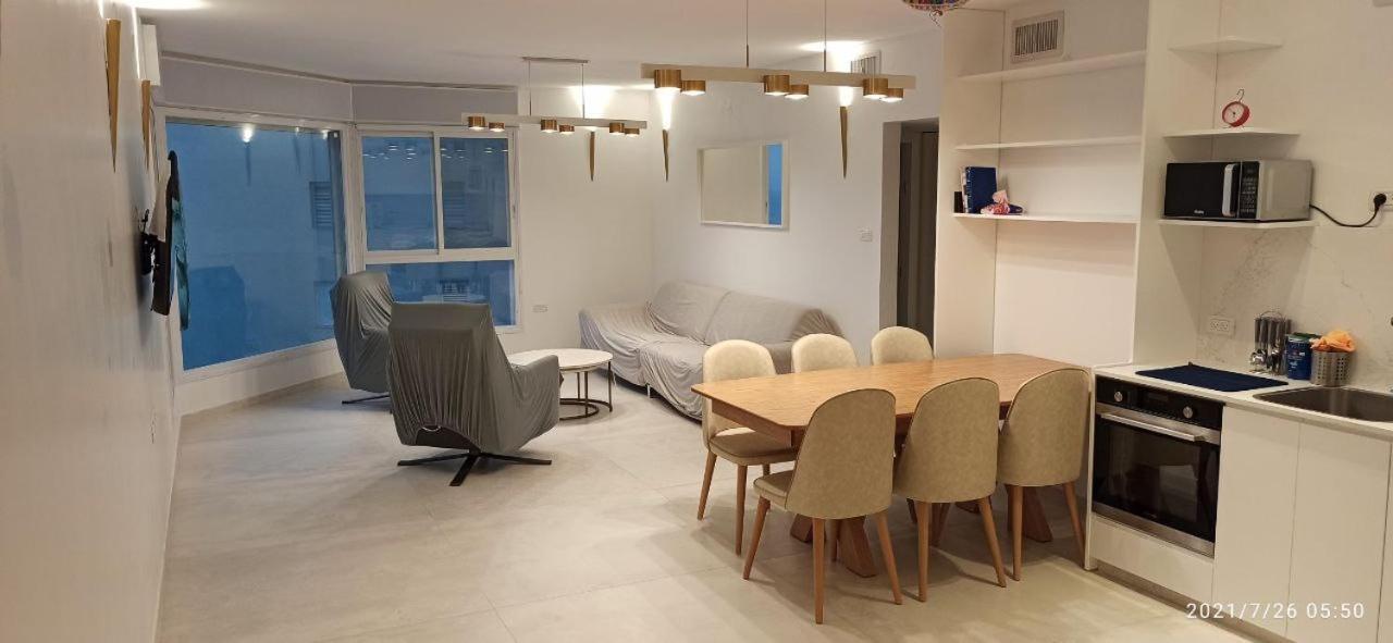 Nitsa Sea View Luxurious Apartment Netanya Eksteriør billede