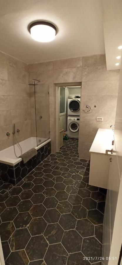 Nitsa Sea View Luxurious Apartment Netanya Eksteriør billede